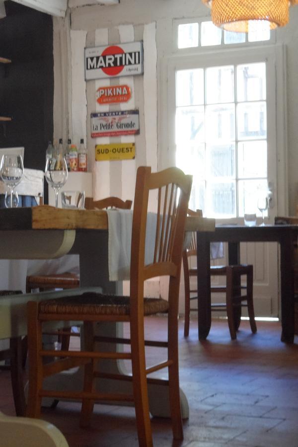 Hotel Et Restaurant Traditionnel L' Escalandes Lesperon  Bagian luar foto